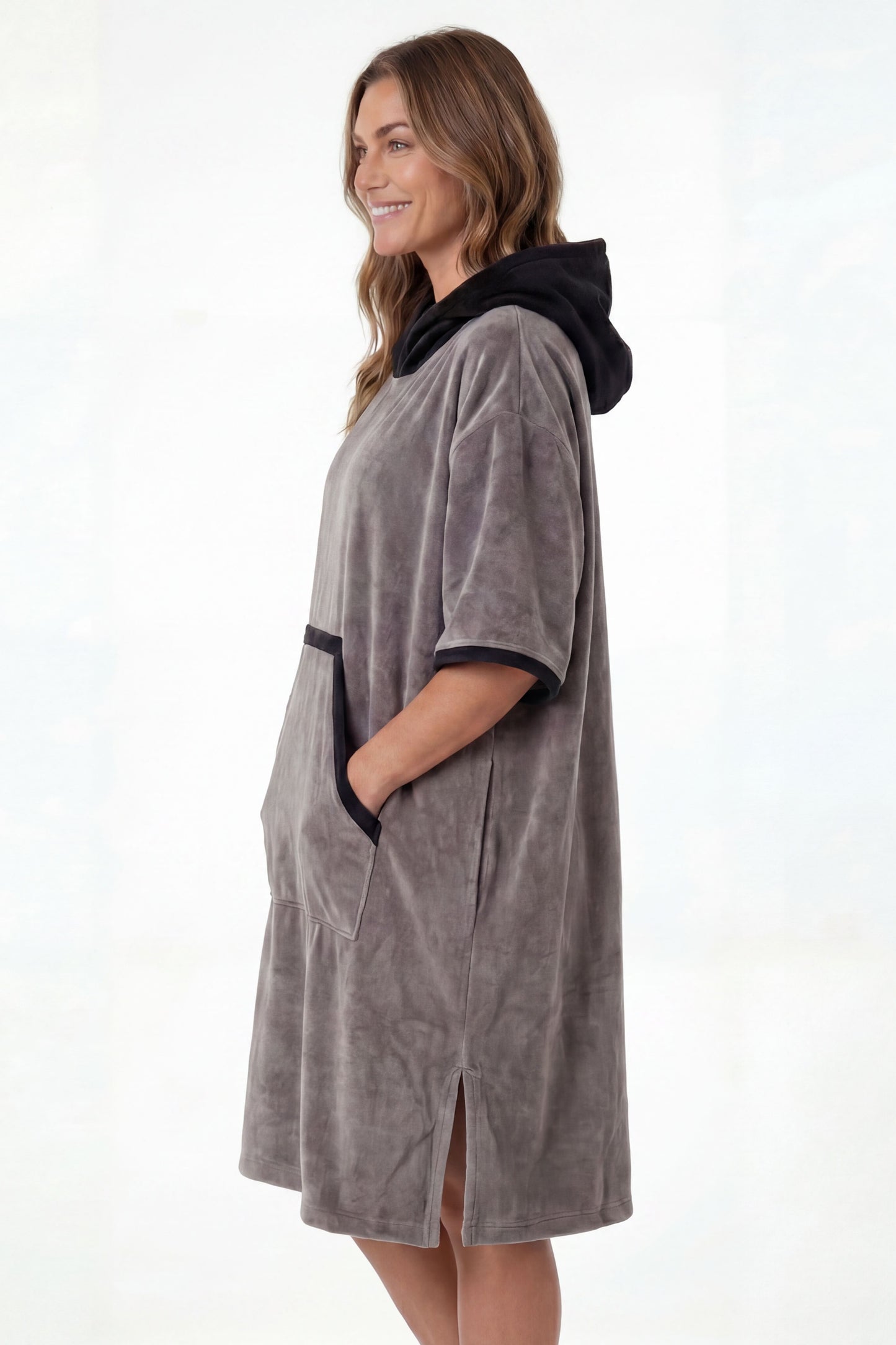 REZ SPORT DryShift™ Hooded Poncho Towel – Quick-Dry Microfiber Changing Robe